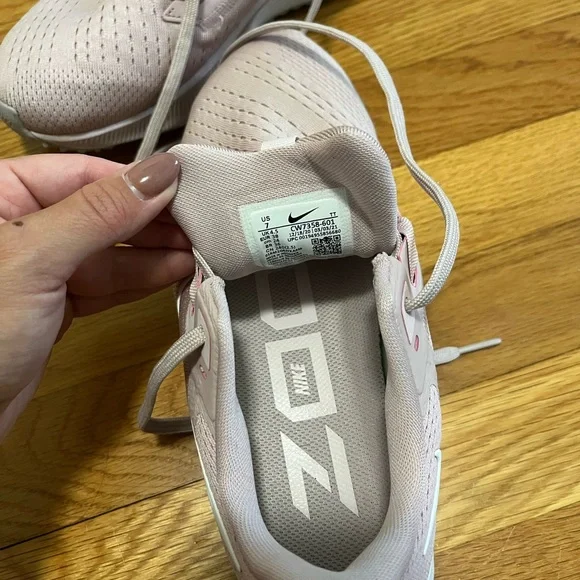 Nike Women's Pegasus 38 Running Shoes - Picture 4 of 5